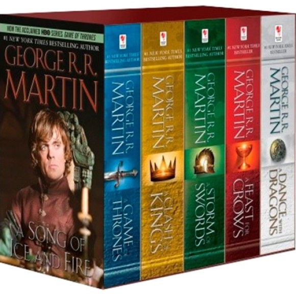 Livro - A Game of Thrones Boxed Set: A Song of Ice and Fire Series (5 Livros) Premium Paperbacks